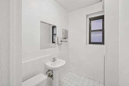 FAD-012  Space Photo Gallery 10