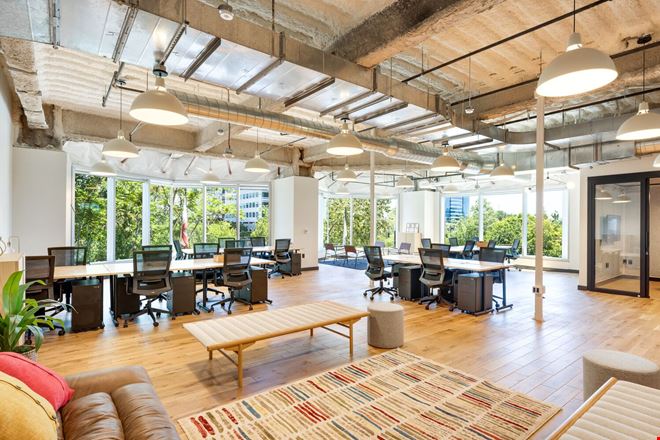 WeWork - Riverpark Tower