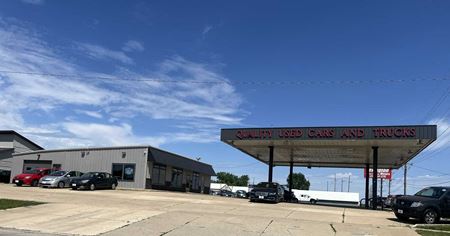 Industrial space for Rent at 1005 44th St in Marion