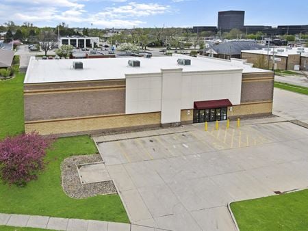 Retail space for Sale at 2401 Maloney Drive in Bloomington