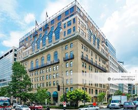 The Army Navy Club Building
