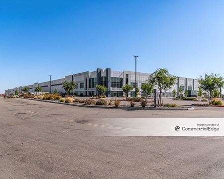 Industrial space for Rent at 2325 West Louise Avenue in Manteca