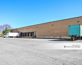 Forsgate Corporate Center - 181 Herrod Blvd