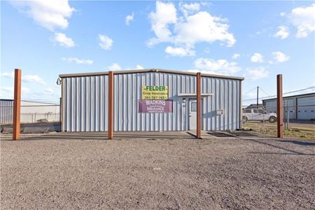 Photo of commercial space at 612 S Highway 77 in Robstown
