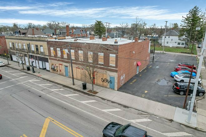 2425-2429 West Broad Street