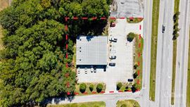 ±7,134-SF Retail Investment Opportunity on ±0.93 Acres off N Highway 25 Bypass