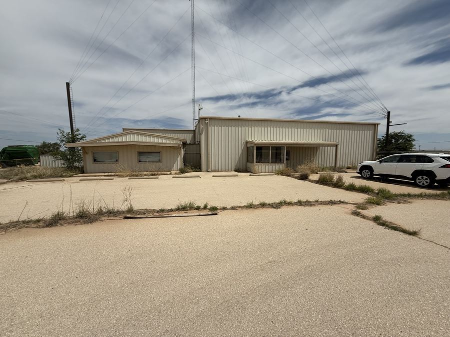 1561 US Highway 82