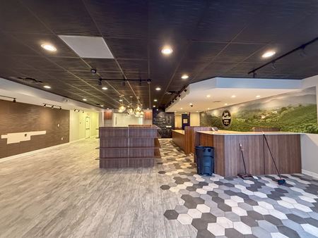 Retail space for Rent at 1472-1488 S Lapeer Rd in Lake Orion