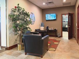 100 Maritime Dr