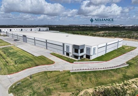 Industrial space for Rent at 202 Blue Ridge Pkwy in Laredo