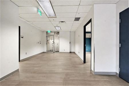 Suite 112 Space Photo Gallery 2