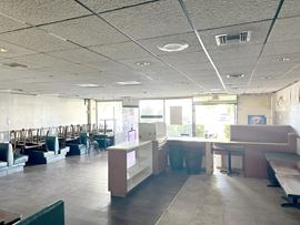 Restaurant Space on High-Traffic S Dixie Highway