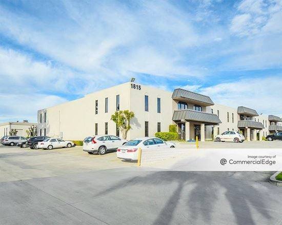 Freeway Business Park