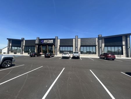 Retail space for Rent at 17980-9 Brandywine Drive in Lowell