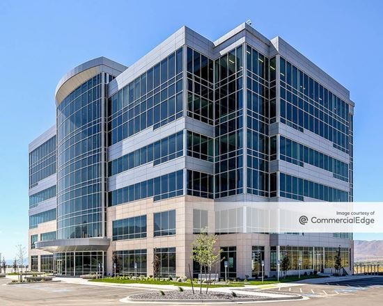 Traverse Ridge Center I