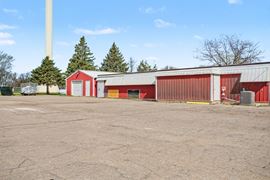 Backwoods Bar | New Auburn, MN