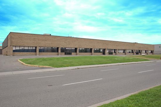 4400-4420 Poirier Boulevard - Saint-Laurent, QC