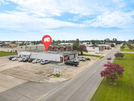 Office space for Rent at 1984 Wooddale Blvd in Baton Rouge