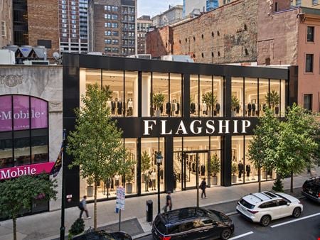 Retail space for Rent at 1508-10 Walnut Street in Philadelphia