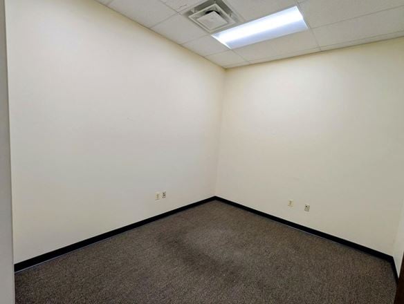 Randallstown Plaza - 3637-3695 Offutt Rd