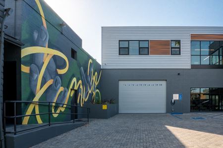 Industrial space for Sale at 2755 Fruitdale St in Los Angeles
