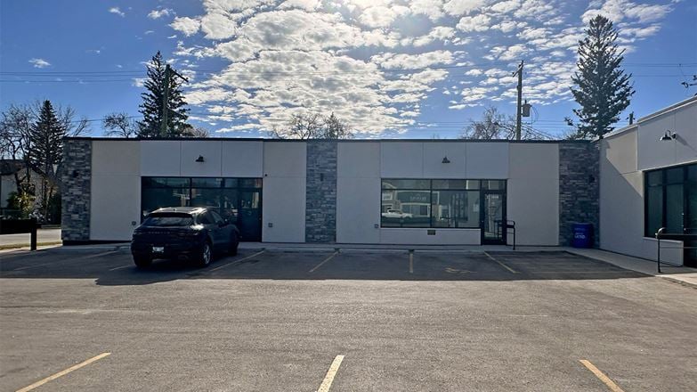 1846 Portage Avenue
