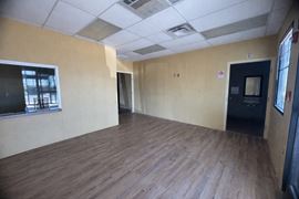 3909 Lake Ave.