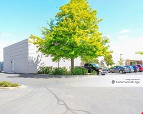 424 Aviation Blvd