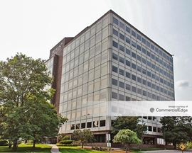 777 Eisenhower Plaza