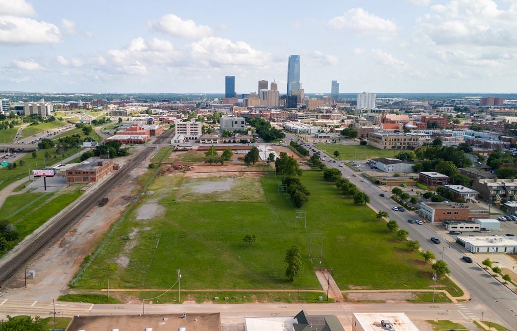 Land in North Automobile Alley