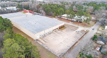 Photo of commercial space at 601 Mc Duffie Ave in Selma