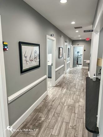 ±5,478 SF Medical Office Building in the Heart of Lexington | For Sale or Lease
