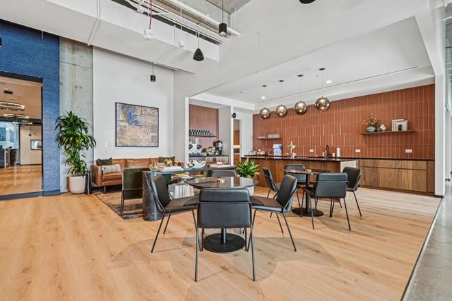 Industrious - Charlotte Uptown South