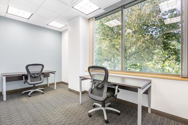 PA, Exton - Eagleview Corporate Center