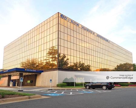 Office space for Rent at 6525 Carnegie Blvd in Charlotte