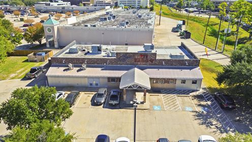 Second-Gen Restaurant | Turnkey Property with Redevelopment Opportunity