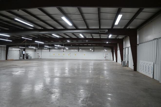 132 & 144 Jetplex Lane