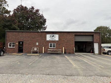 Industrial space for Sale at 434 Nesbit Rd in Nesbit