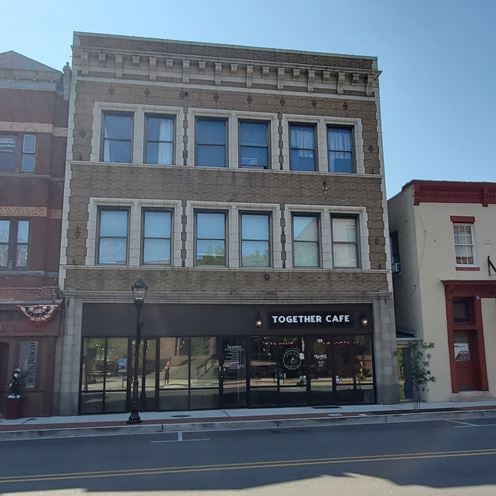 118 N Division St unit 302