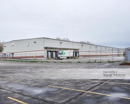 Photo of commercial space at 3245 Henry Road in Richfield
