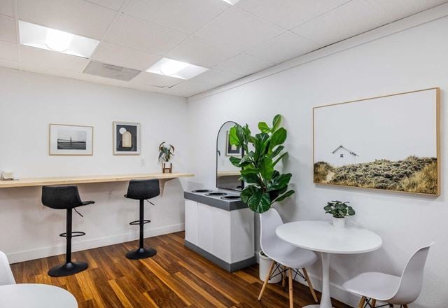 851 Irwin St | 29,923 SF | Office Building