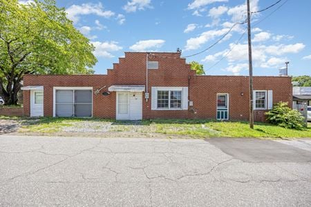 Photo of commercial space at 111 West Starmount Avenue in Liberty