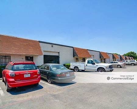 Photo of commercial space at 3002 Edgewood Drive in Garland