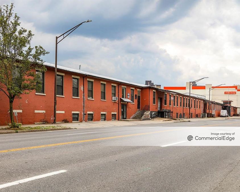 430 Nepperhan Avenue 430 Nepperhan Avenue Industrial Building