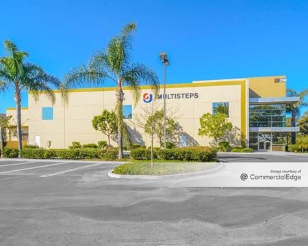 Commercial space for Rent at 2260 Camino Del Sol in Oxnard