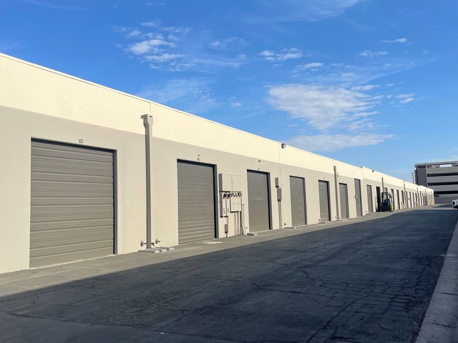 1220 W Alameda Dr