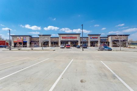 Commercial space for Rent at 2301 S Douglas Blvd in Midwest City