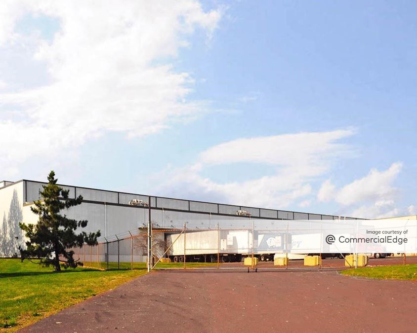 2525 Bergey Road, Hatfield, PA 19440