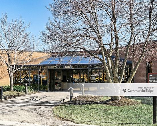 Buffalo Grove Business Park - 135 North Arlington Heights Road