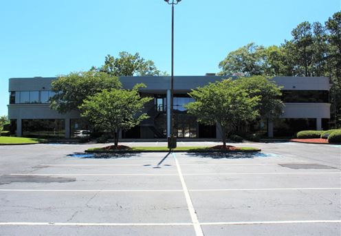 Twin Lakes Office Park | The Atrium Building